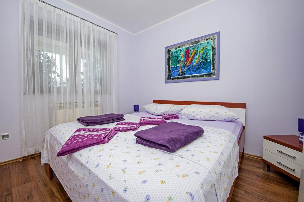 Apartments Karmen Rovinj Exterior foto
